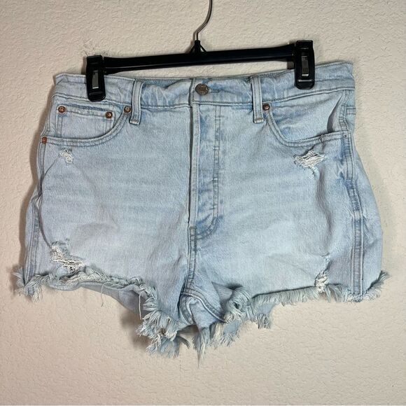 GAP Denim Light Blue Fringe Button Fly Cheeky Short Shorts Women's Size 10/30 - Picture 1 of 9